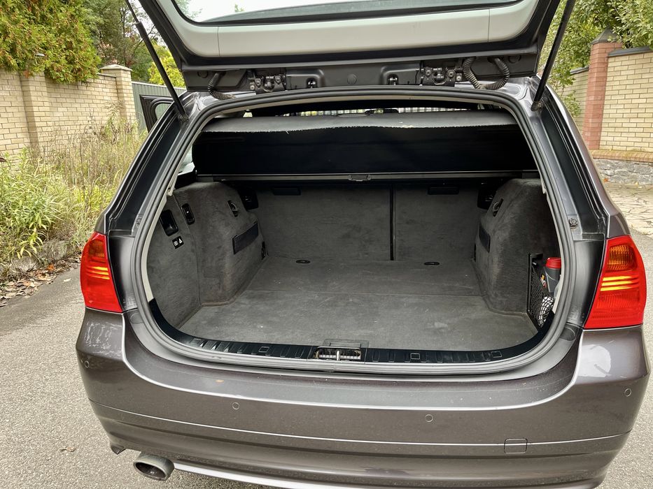 BMW 3 2008 рік 2.0 бенз