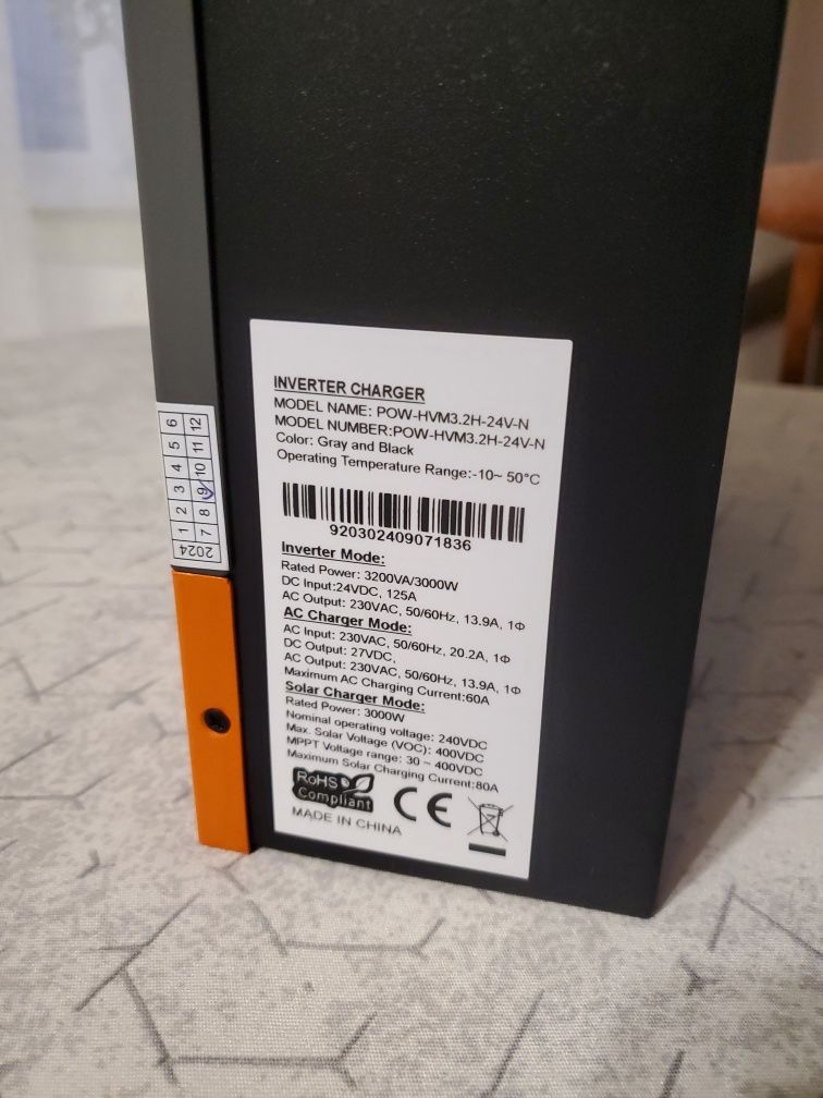 Гібридний інвертор Powmr 3.2 3000w 24v новий
