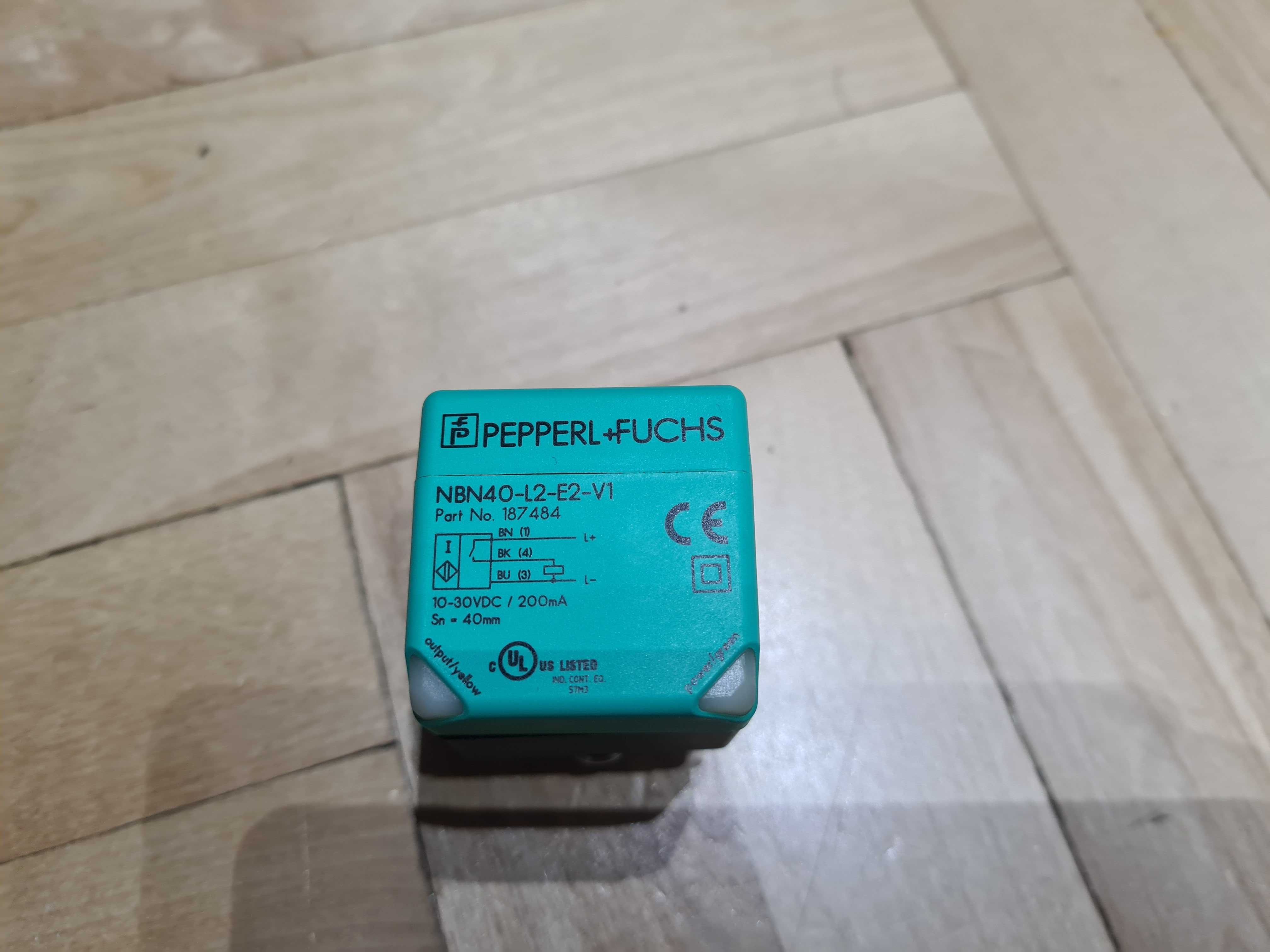 Czujnik indukcyjny Pepperl+Fuchs NBN40-L2-E2-V1