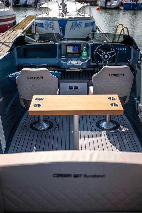Łódź motorowa Corsiva 607 Runabout / 2025 / FV