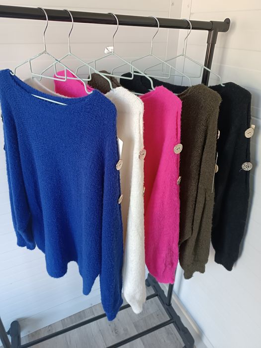 Sweterki damskie włoskie NOWOSC
