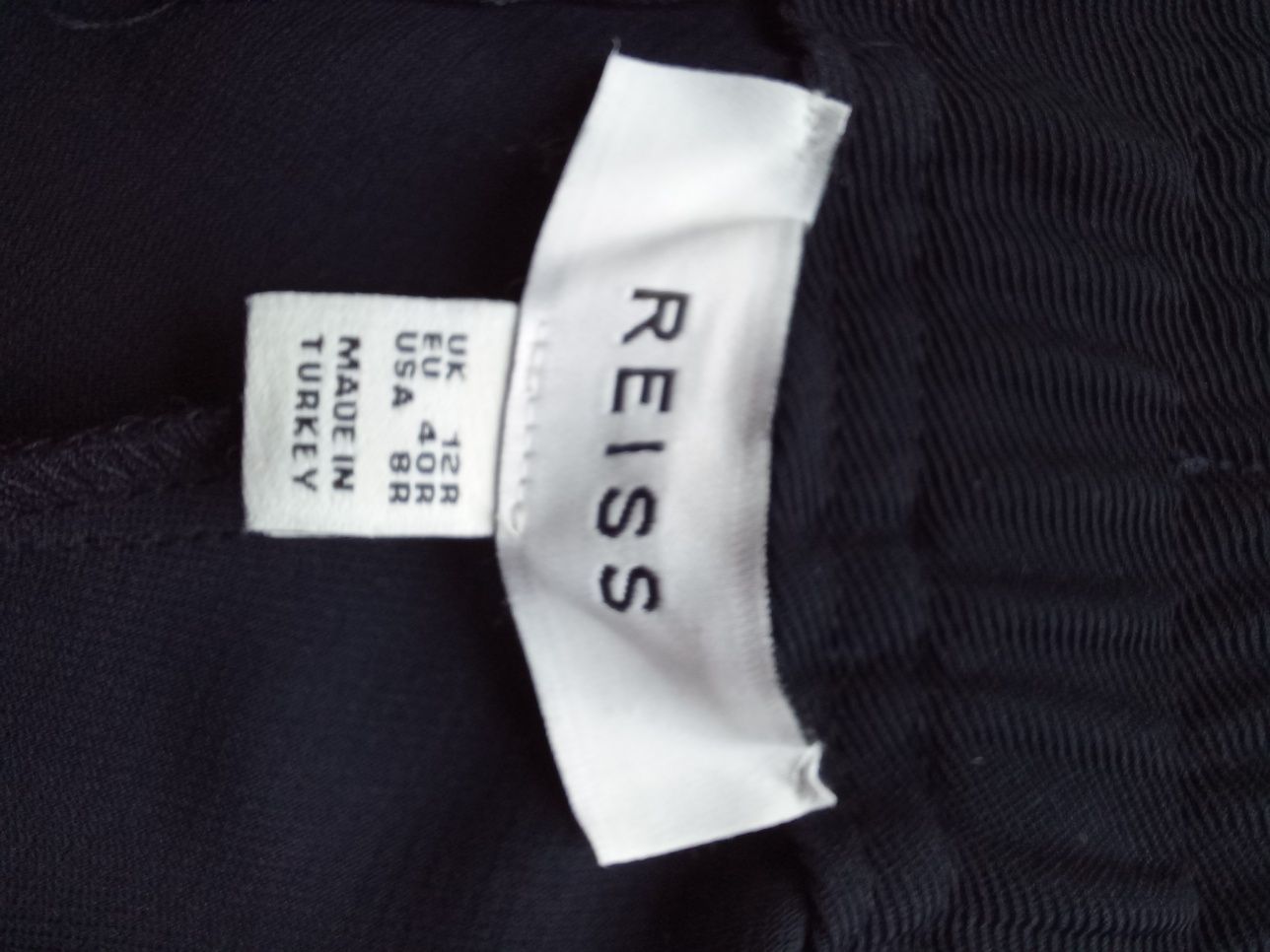 Жіночі класичні брюки REISS