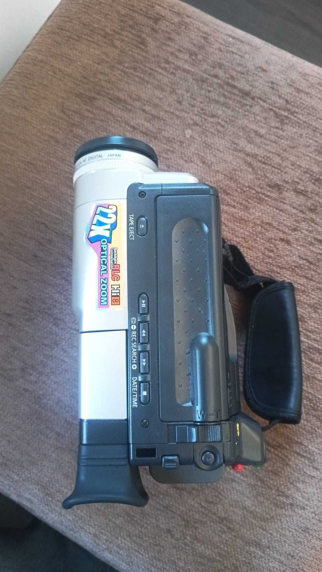 Câmara / Maquina de Filmar Cassete -  Marca SAMSUNG Modelo VP-W70 HI 8
