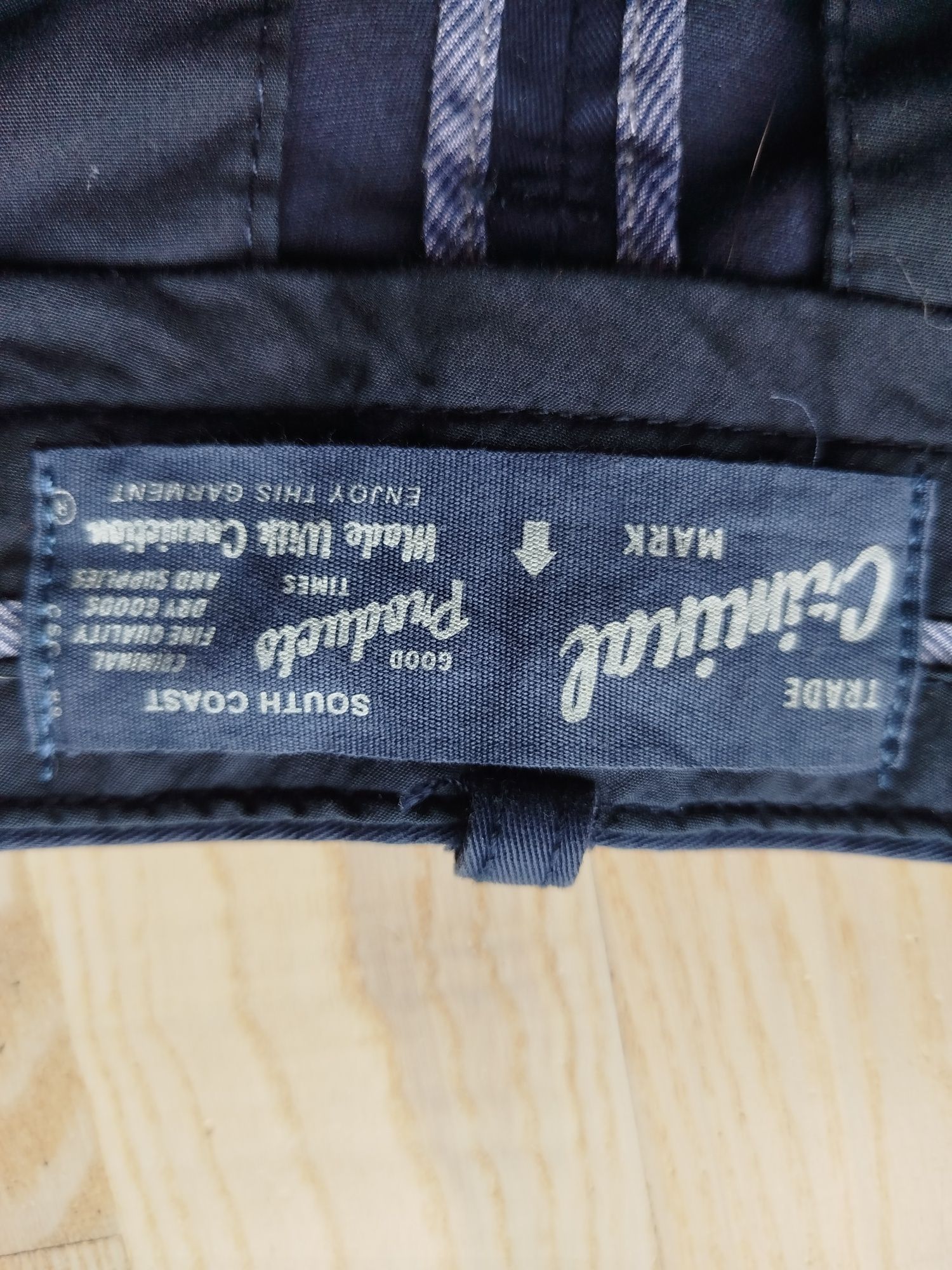 Nowe nieużywane granatowe eleganckie spodnie klasyczne granatowe baweł