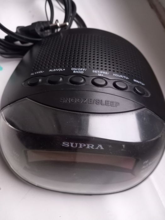 Часы электронные настольные