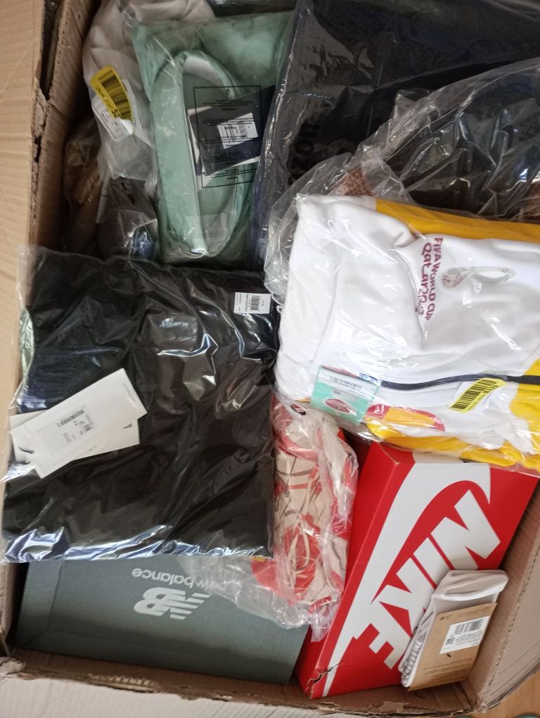 Pakiety odzieżowe boxy ubrań Nowe