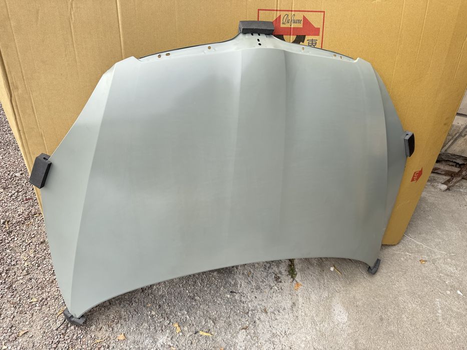 капот Skoda Fabia 07-10 капот фабия