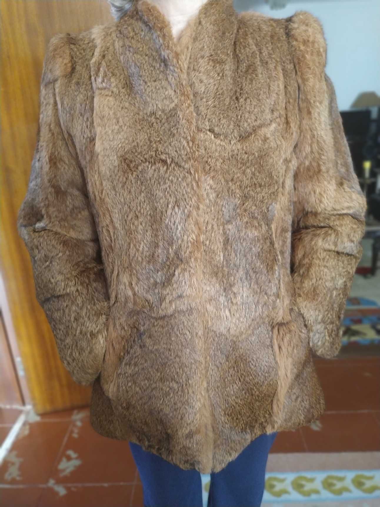 Casaco de senhora em pele