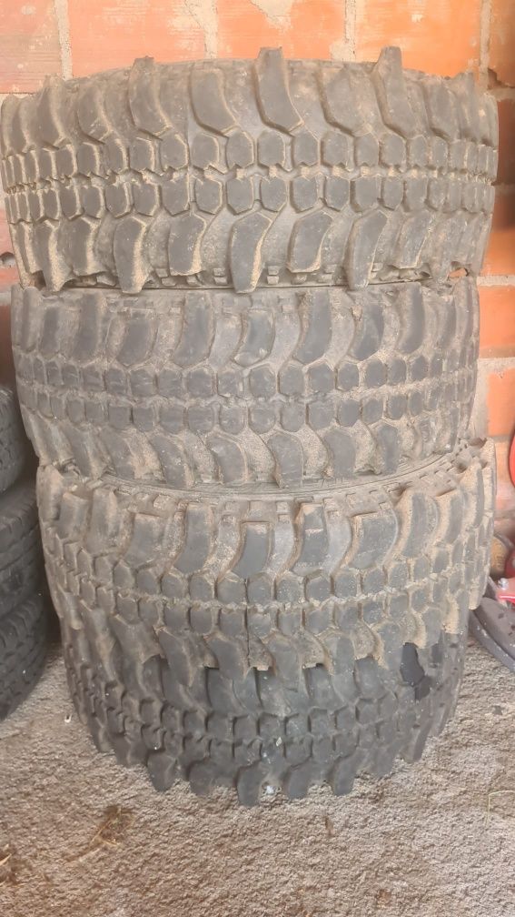 Jantes e peneus 285/75r16