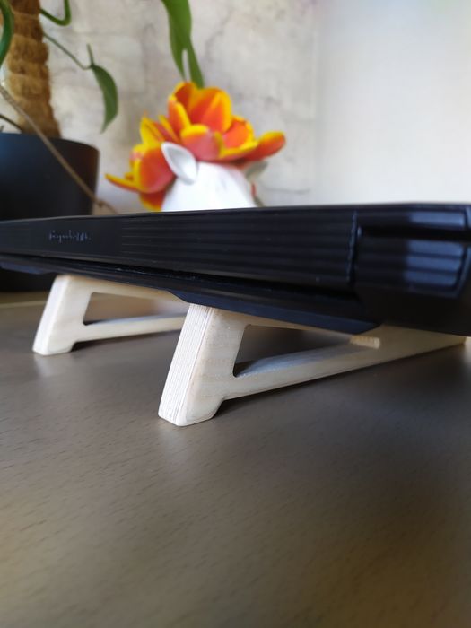 Підставка під ноутбук