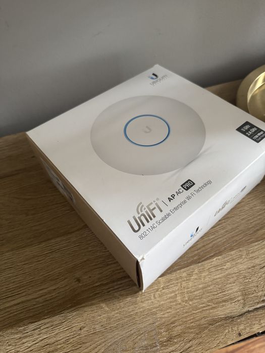 Unifi UAP-AC-PRO Ubiquiti Wifi 5  802.11ac