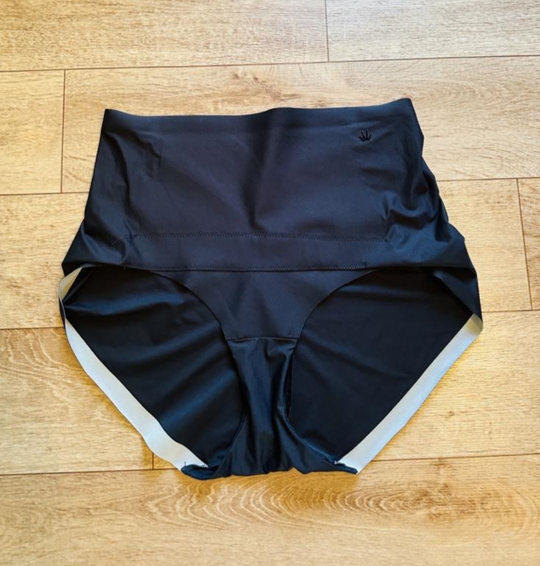 Утянуючі труси  Triumph р.42/XL/50