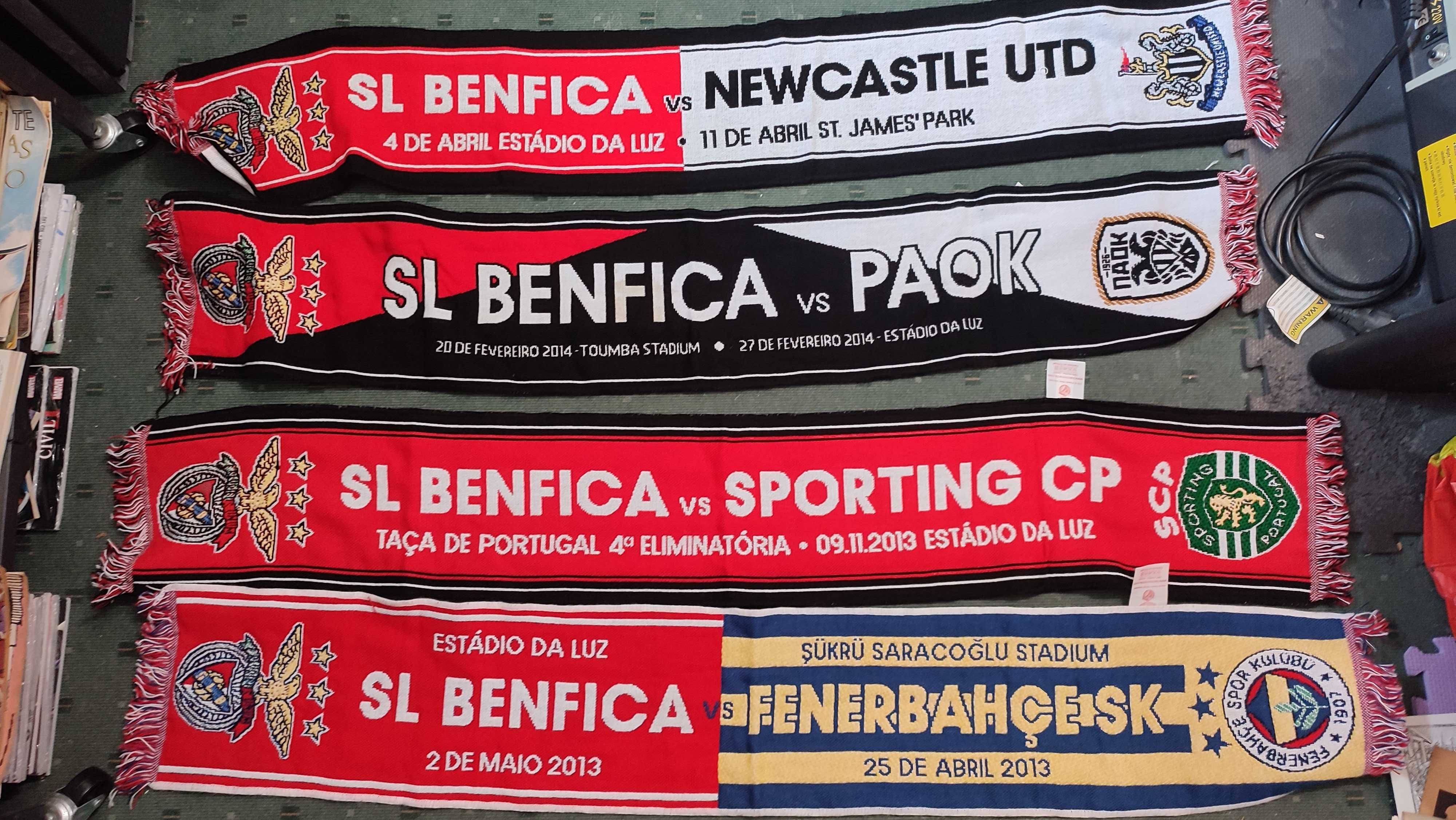 Lote 9 Cachecóis do S. L. Benfica