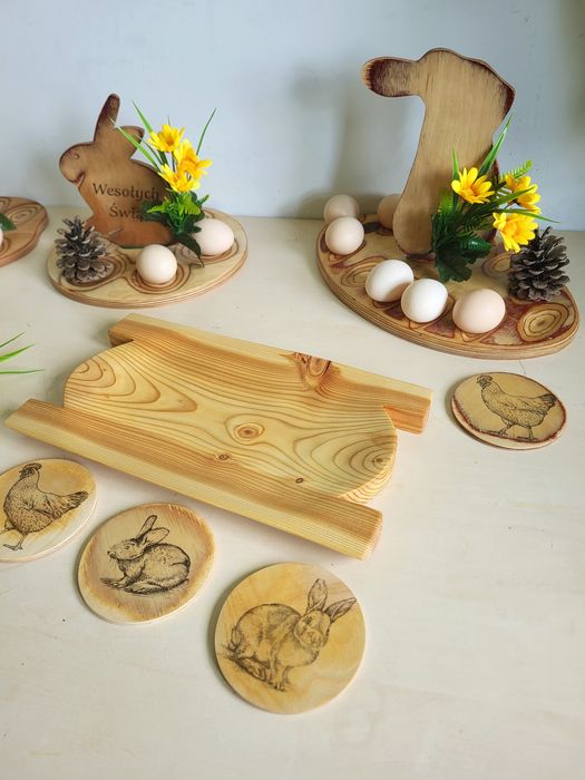 Wielkanocne korytka drewniane i tace na jajka wędliny stroiki 2w1