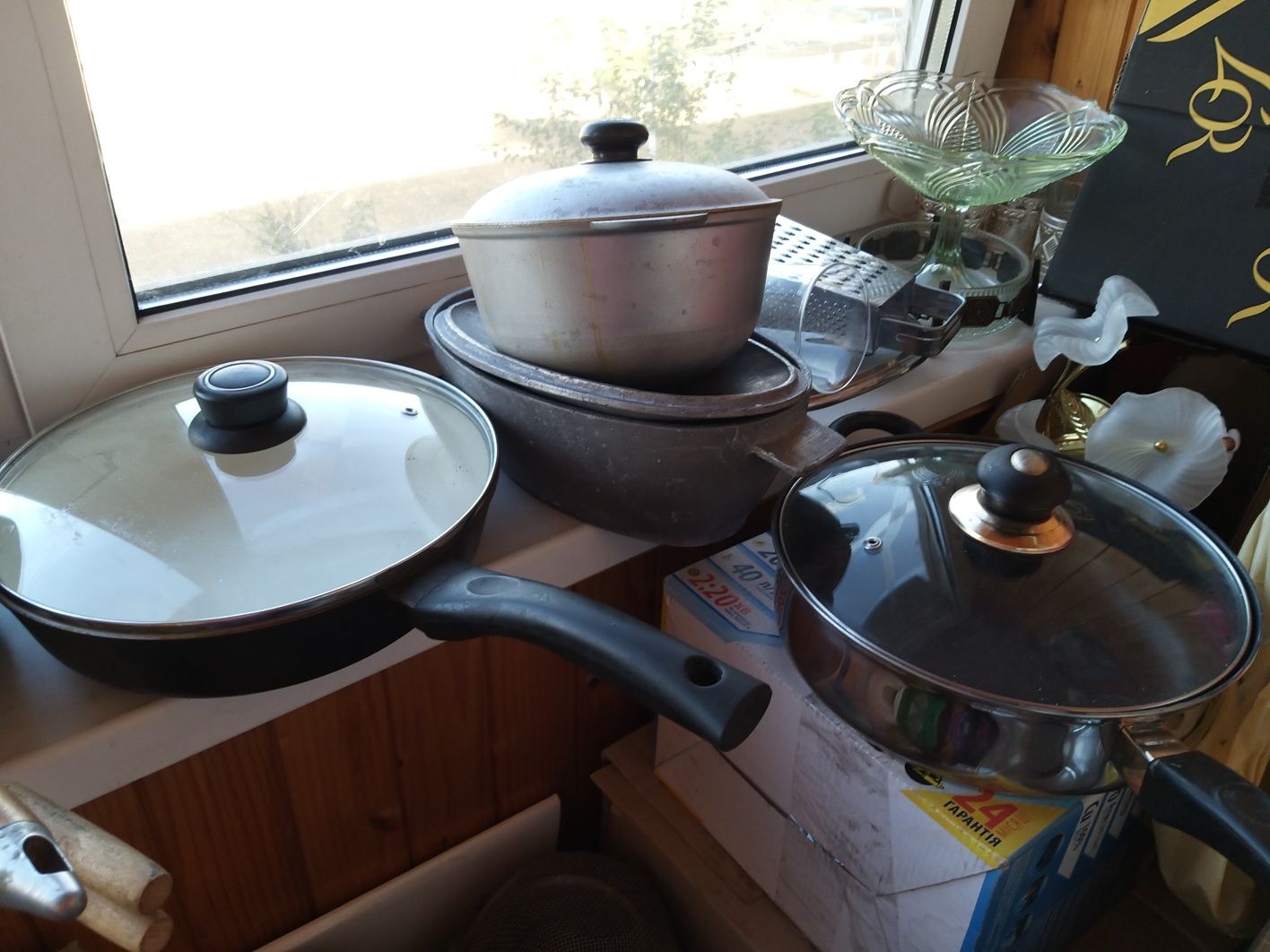 Чугунные   сковородки обычные сковородки  совок