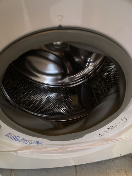 Maquina roupa AEG