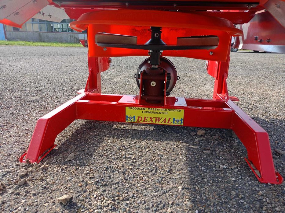 Piaskarka Posypywarka PK 550 Dexwal 380 L 600 KG Transport