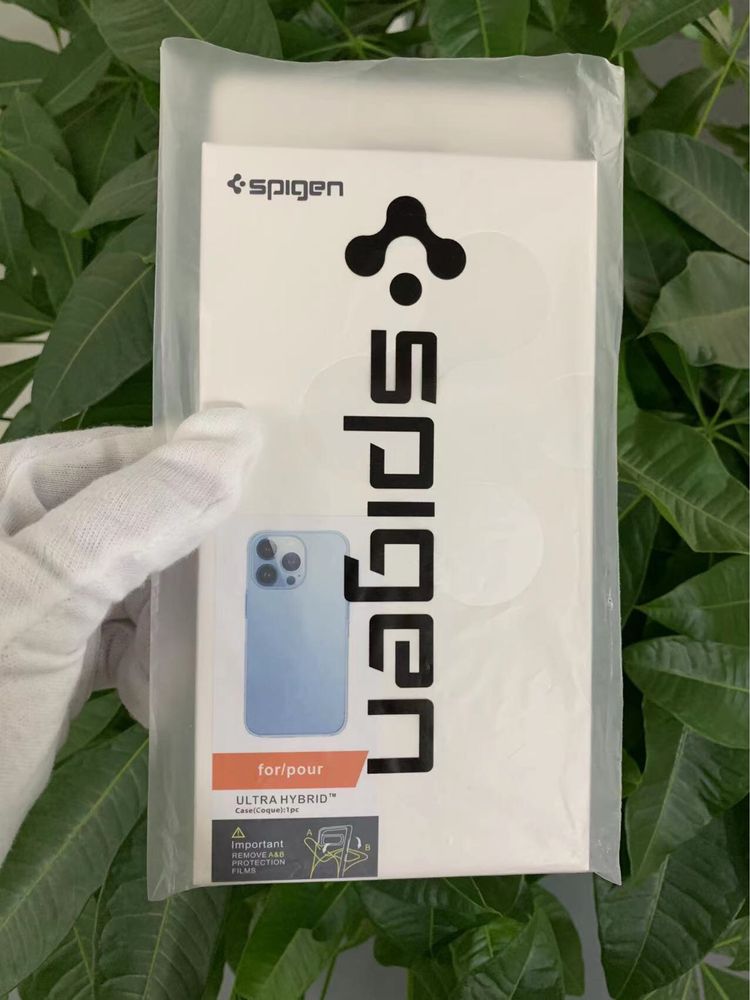 Прозорий чохол Spigen Ultra Hybrid iPhone 14