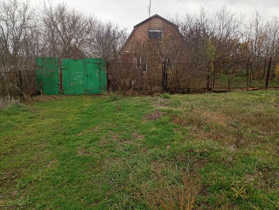 Будинок в селі Широке