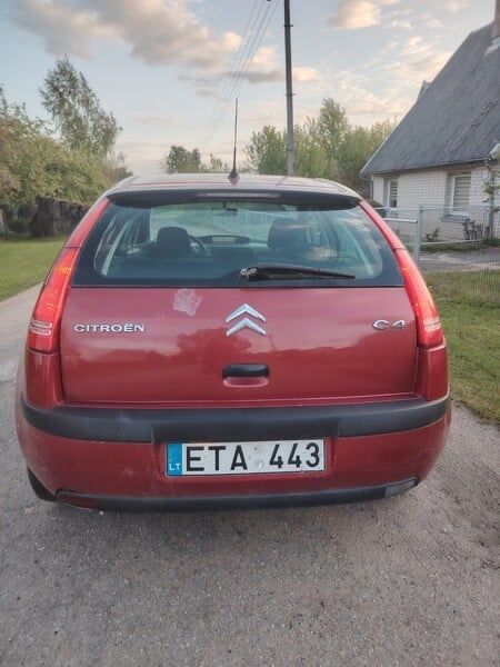 Разборка Шрот Ситроен С4 1,6 бензин. Двери , капот , крылья