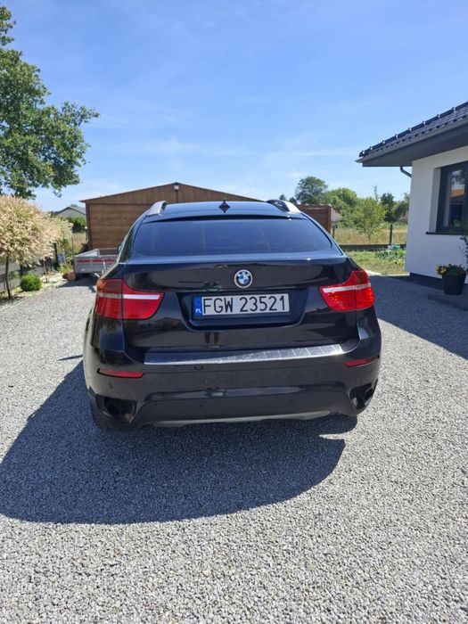 BMW X6 x drive 305 km