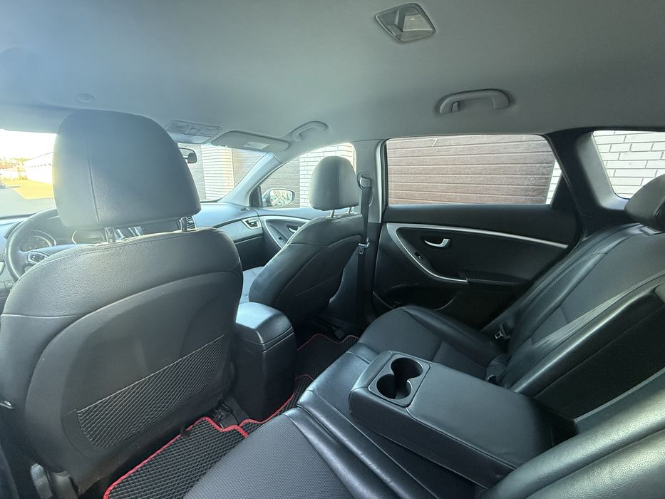 Hyundai i30 Wagon Black 2013