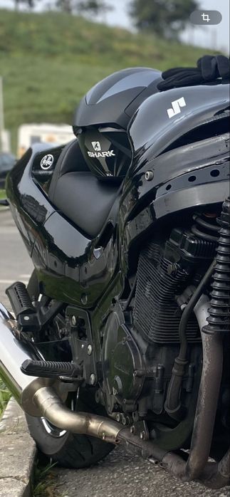 Suzuki GSX-F 1100 - cafe racer