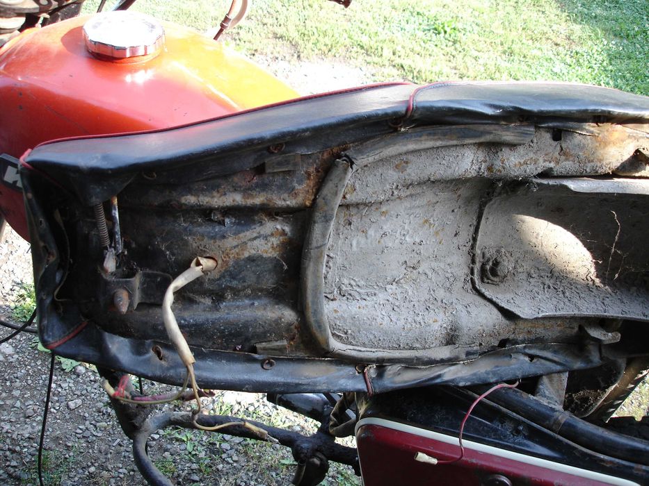 сидение в сборе на ИЖ юпитер, планета