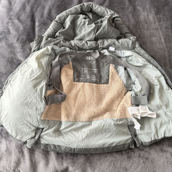 Куртка zara пухова зимова 86 см