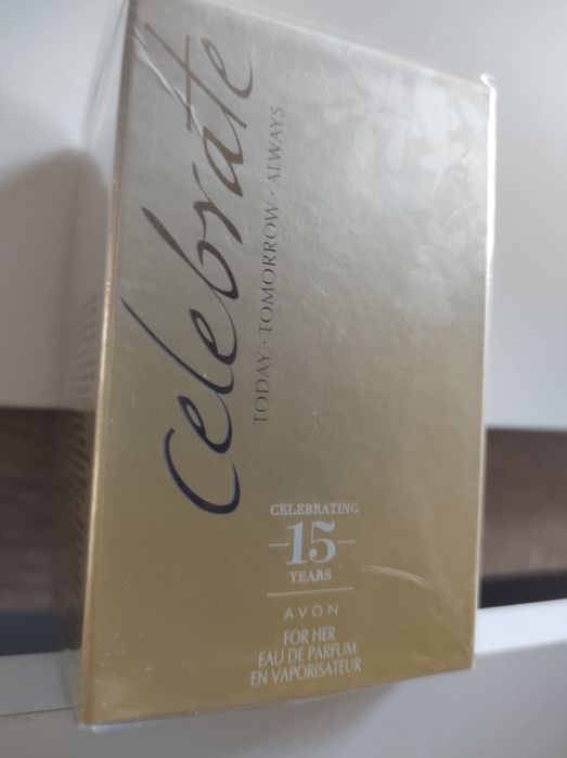 Woda perfumowana Avon TTA Celebrate UNIKAT