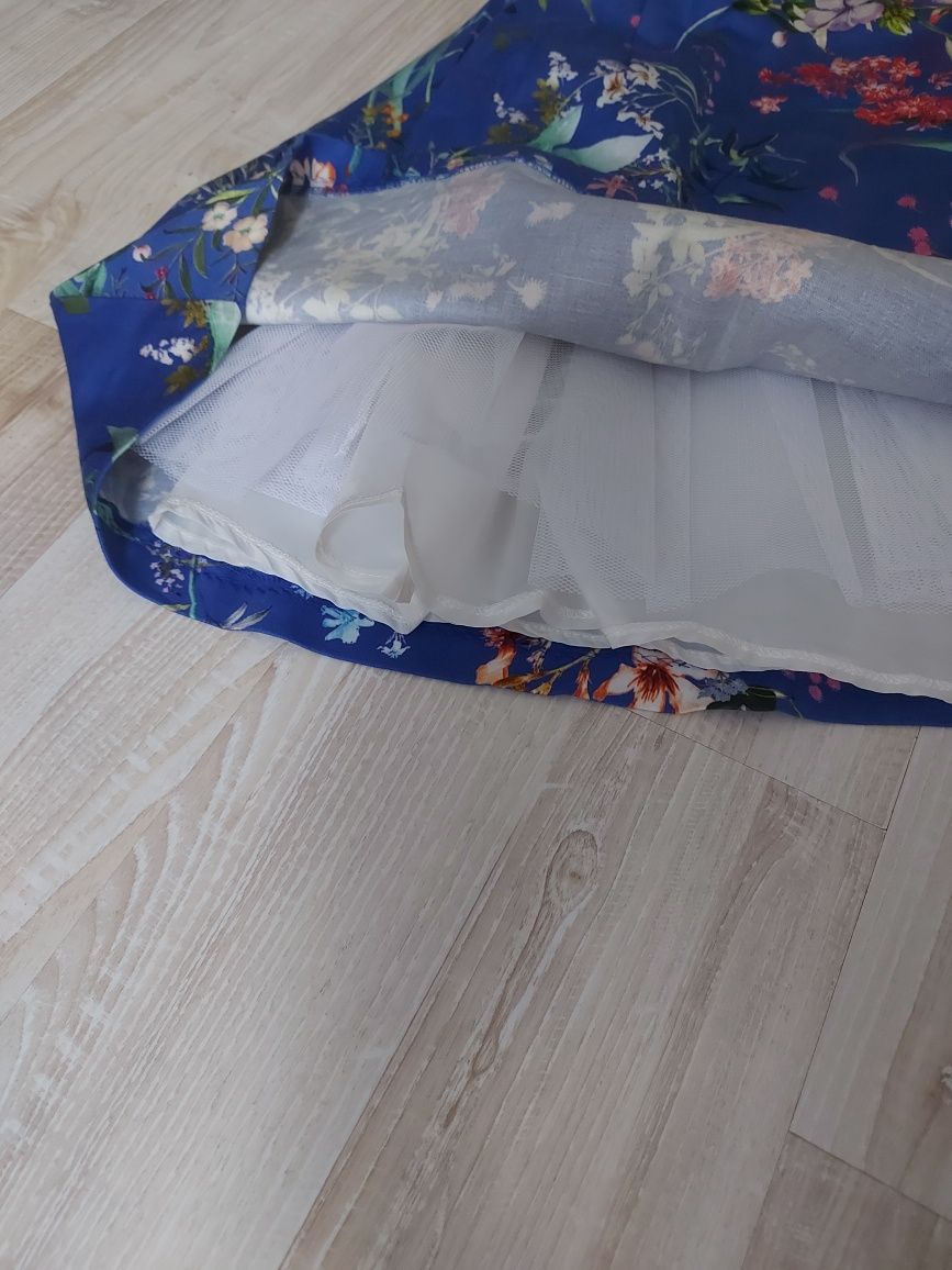 Piękna Sukienka Orsay sztywna podszewka