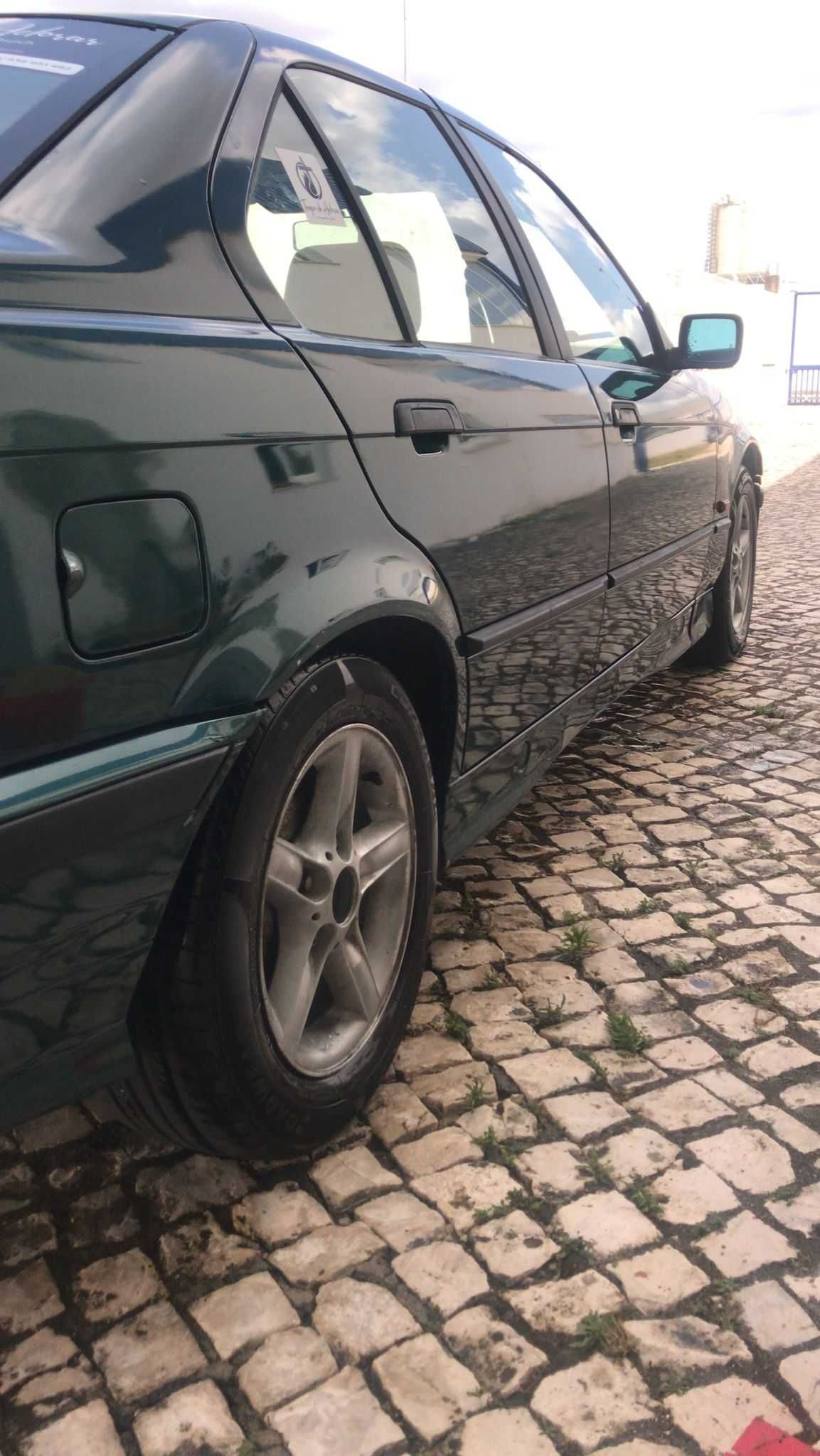 BMW 318D | 1995 – Clássico em excelente estado!