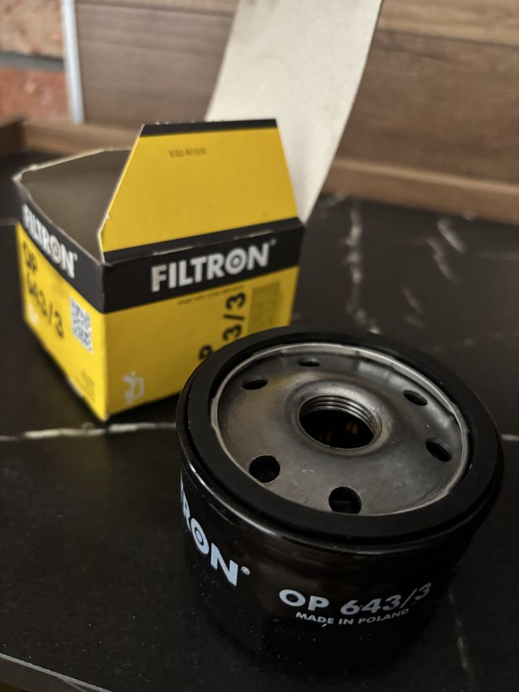 Filtr oleju FILTRON OP643/3