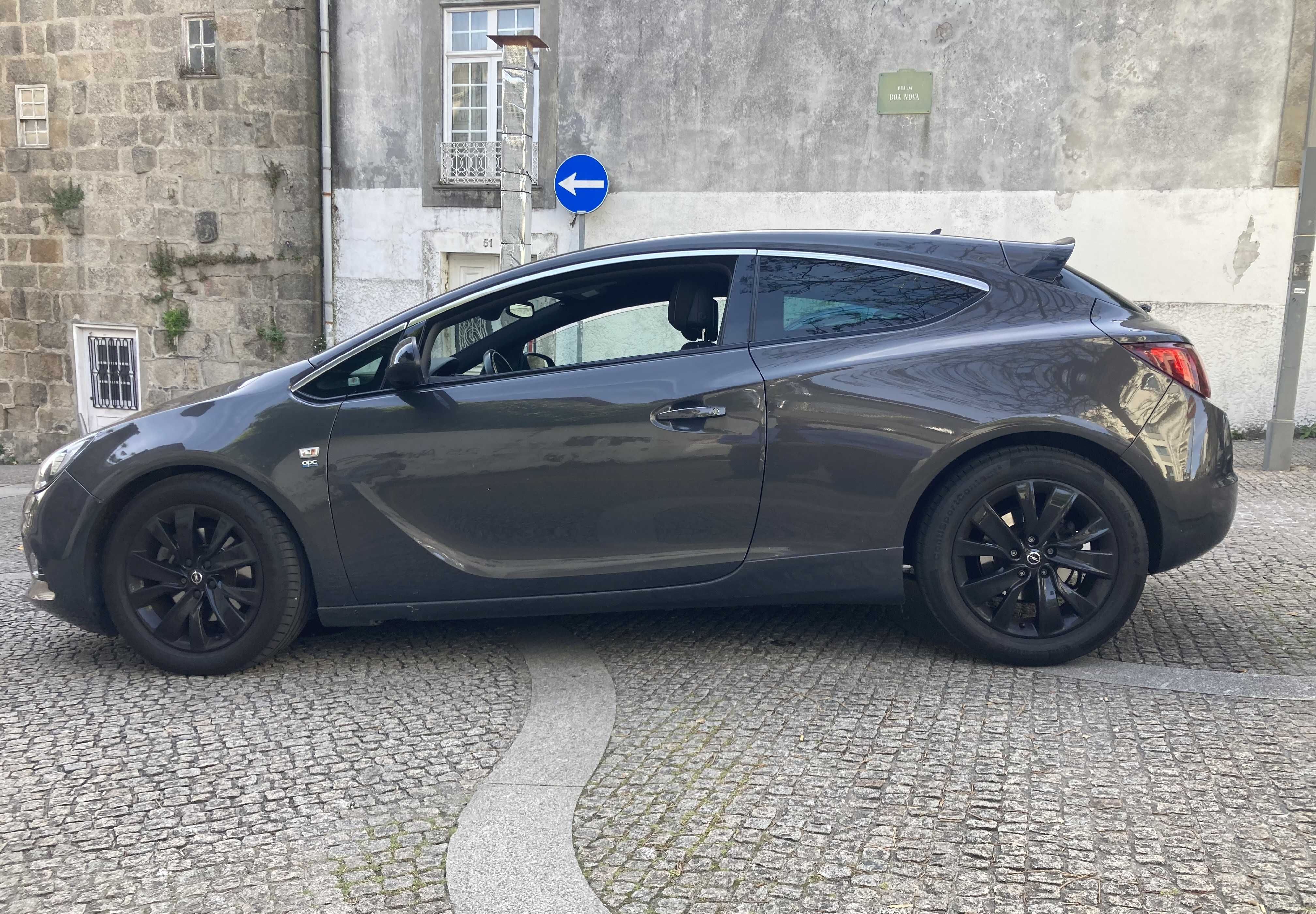Opel Astra GTC OPCLine, Nacional