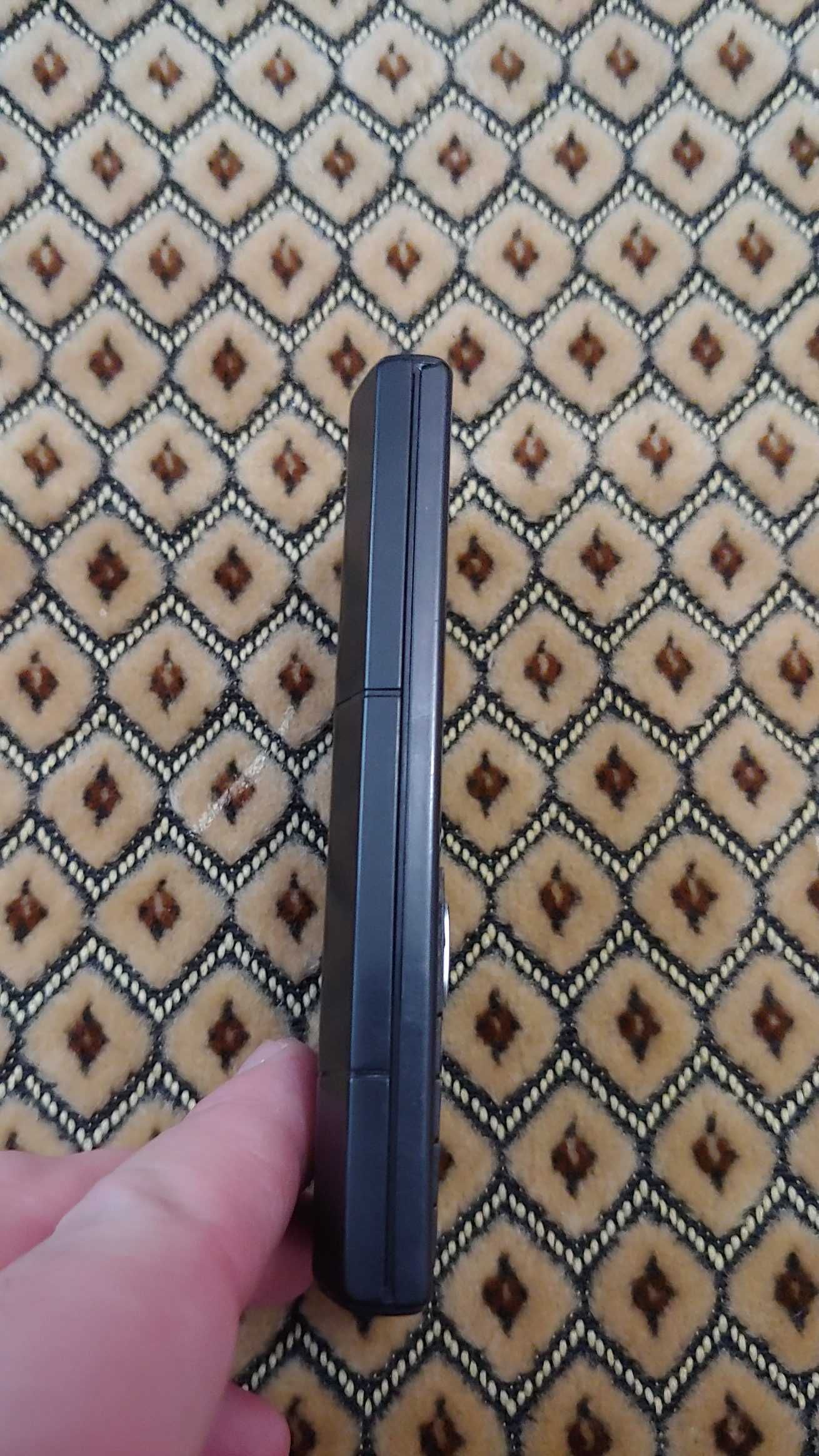 Мобильный Телефон Dual Sim Viaan Идеал, Рабочий Коробка