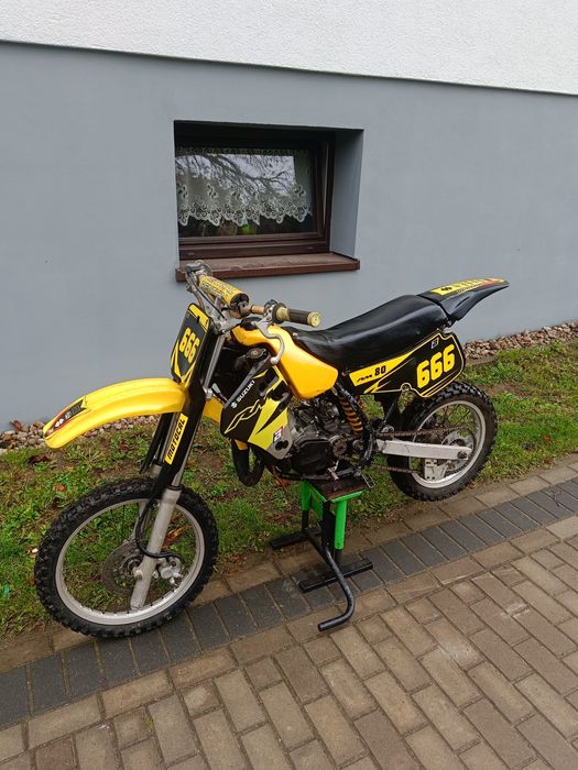 Suzuki RM 85 do porobienia transport!!!