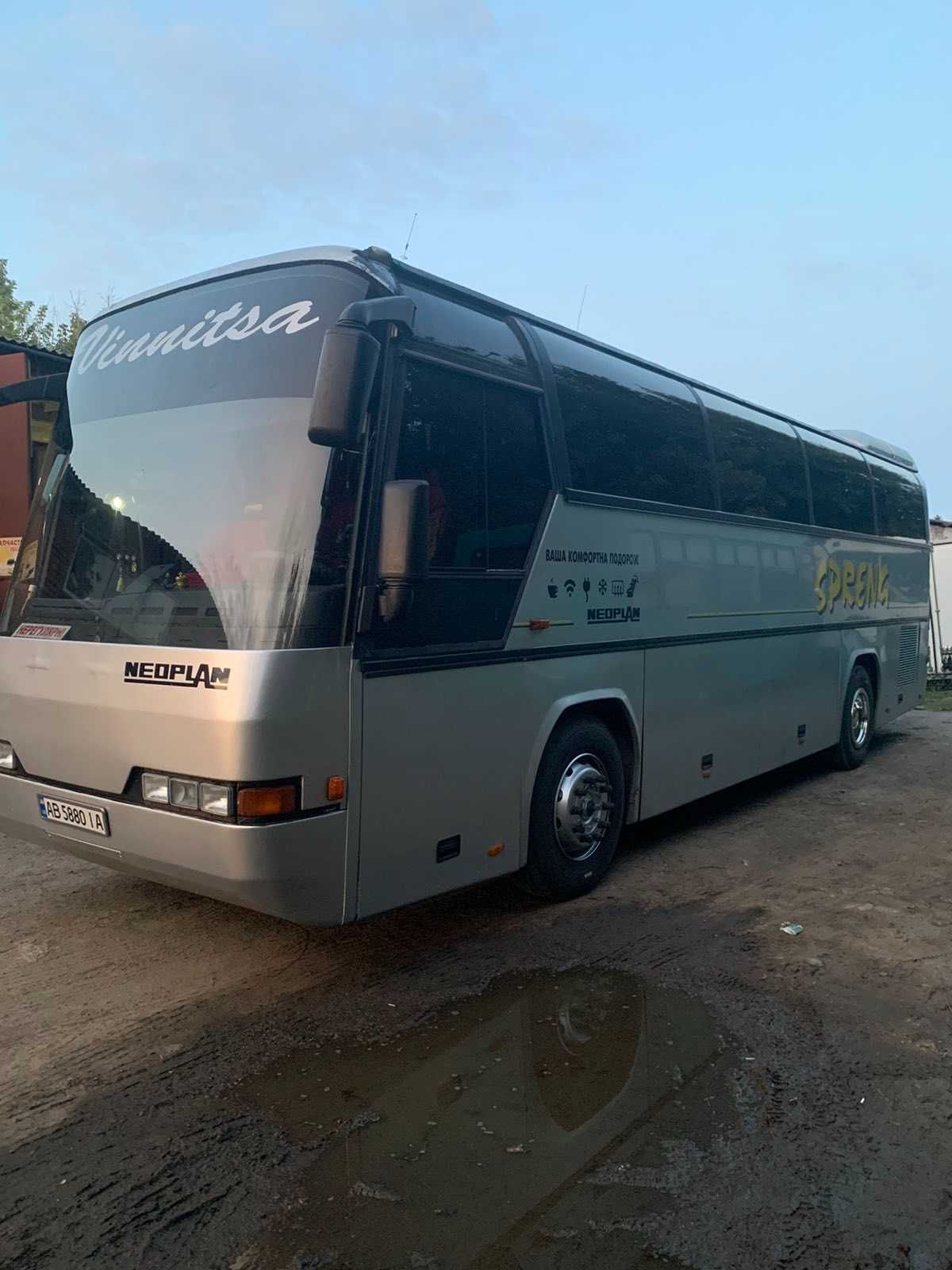 Продаж автобус Neoplan N212