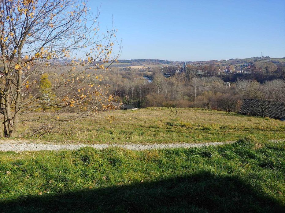 Bobowa, Działka budowlana z mediami