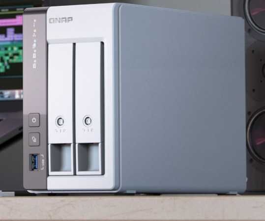 Sprzedam zakupiony w kwietniu serwer  QNAP TS-216G