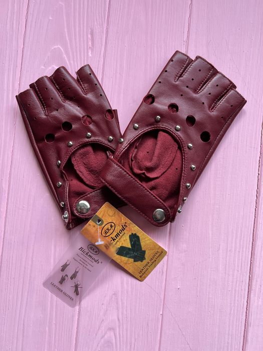 Шкіряні автомобільні рукавички