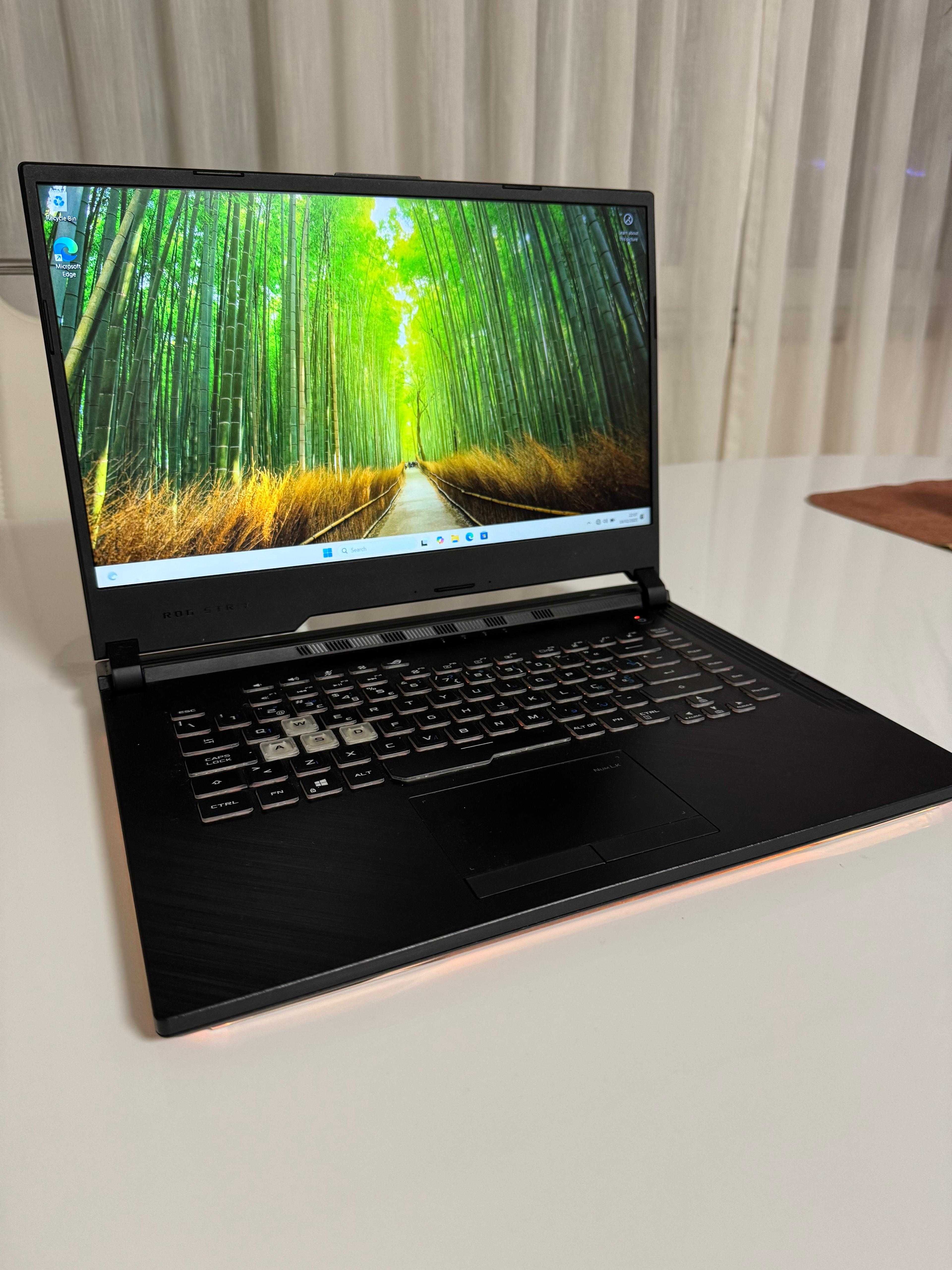 Asus ROG Strix G531GT - i7-9750H - 16GB RAM - GTX 1650 - Windows 11
