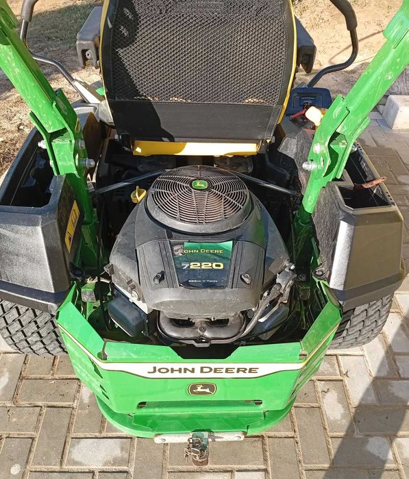 Trator Corta Relva John Deere Z515E ZTrak