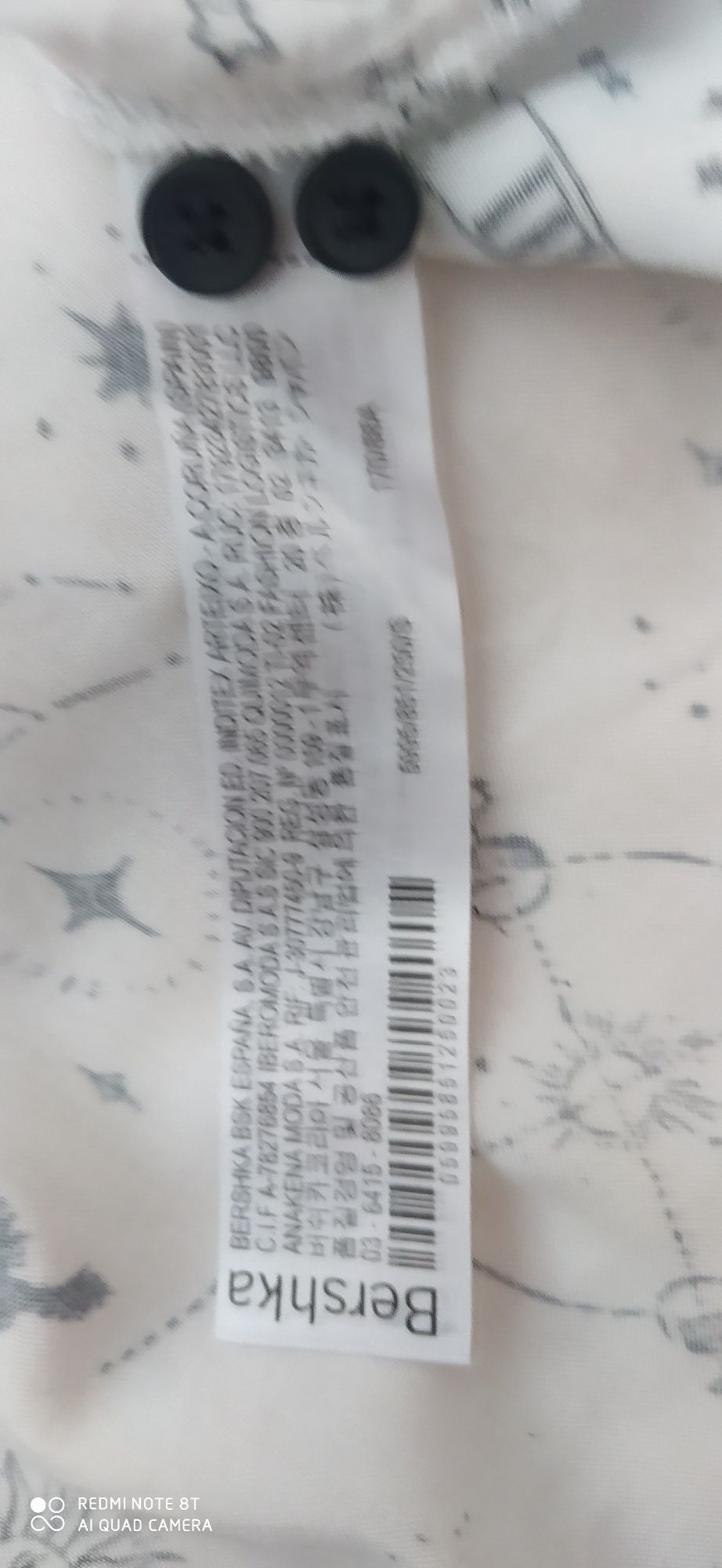 Koszulka Bershka M 8 zł wyprzedaż