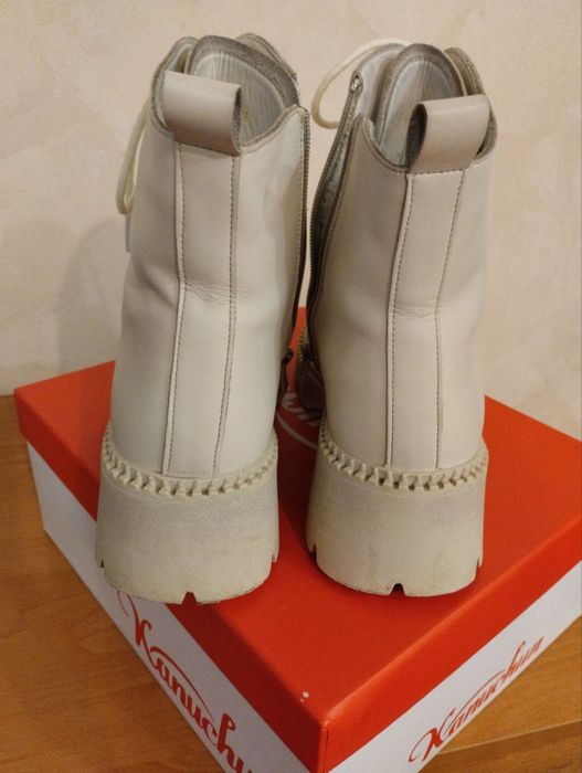 Зимние ботинки для девочки, рр. 37