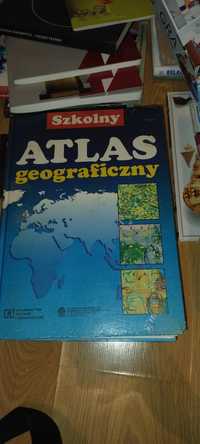 2 atlasy Szkolny Atlas geograficzny Gimnazjalny Atlas Geograficzn PPWK