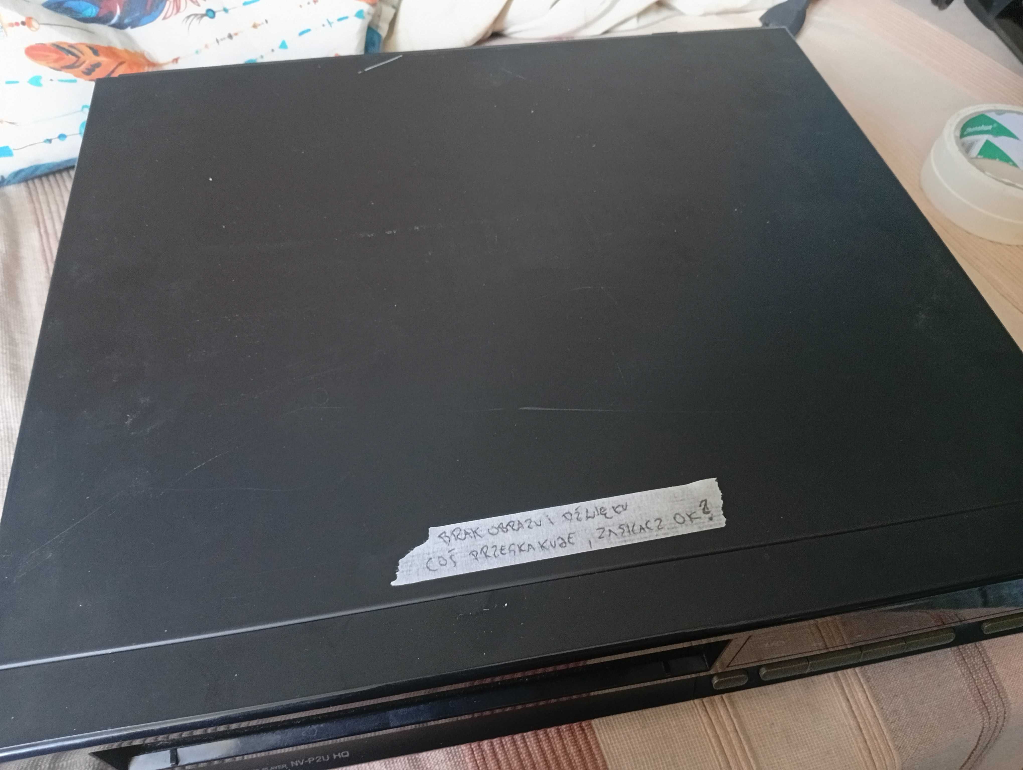 Magnetowid Panasonic NV-P2UEE HQ z pilotem uszkodzony #2 coś kręci