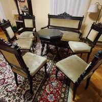 Zabytkowe krzesła, fotel, sofa i stolik komplet