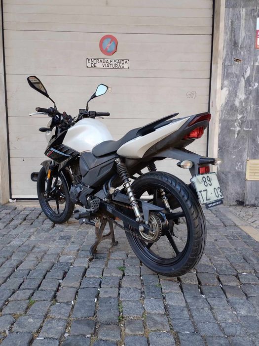 Yamaha YS 125cc  Branco