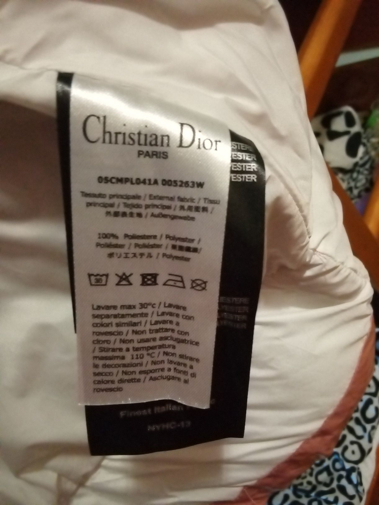 Зимова пухова куртка. Christian Dior