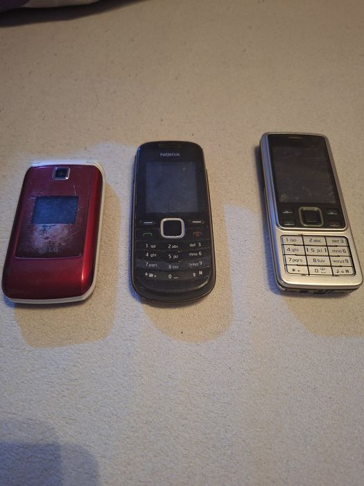 3 telefony Sprzedam